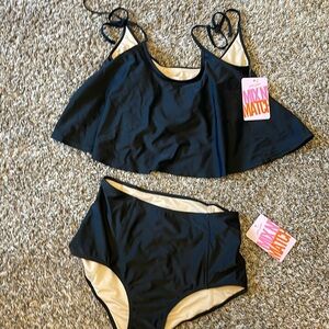 NWT Kortni Jean Swim Top & Bottom, size medium